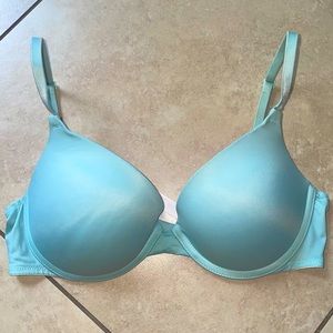Victoria’s Secret PINK Teal Push Up Bra Size 34C